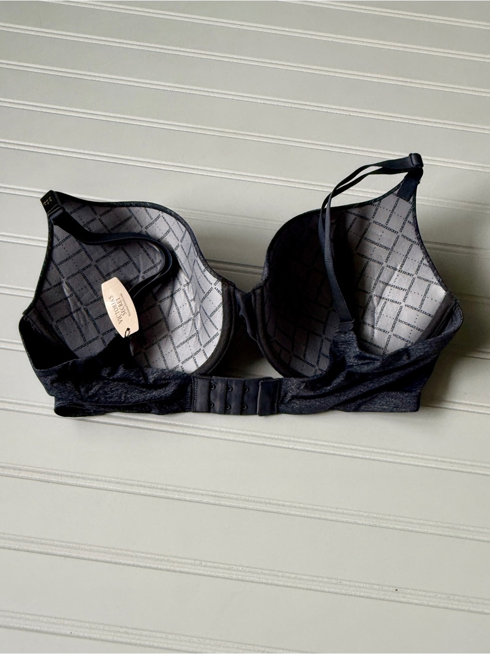 Victoria's Secret Heathered Navy Padded Perfect Coverage 36 D bra - Picture 2 of 2